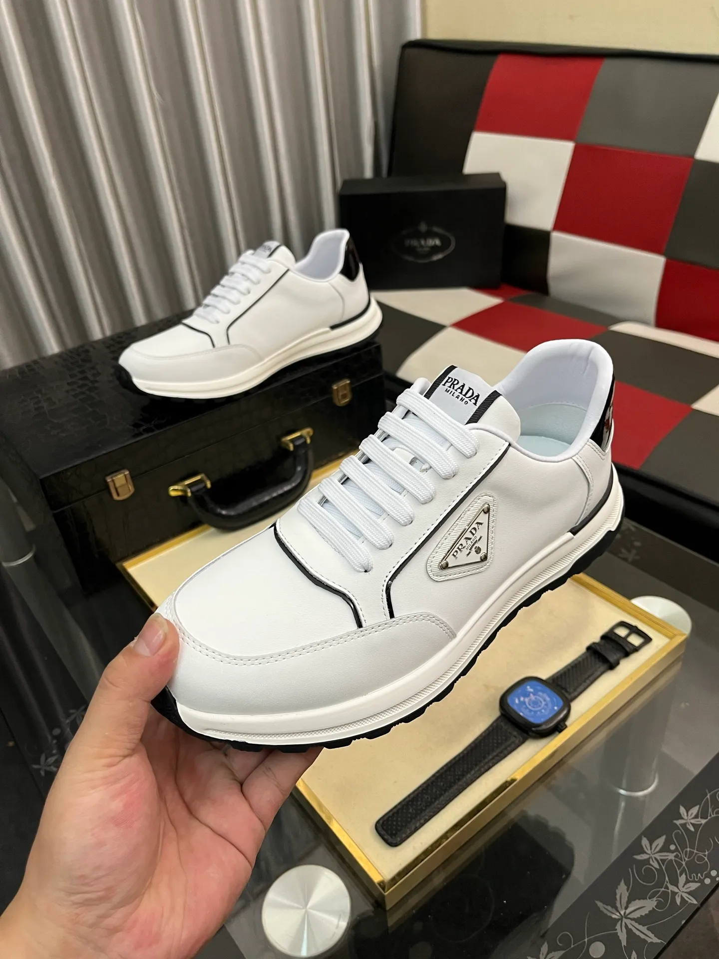 Men's shoes 💰420⌚️⌚️【PRADA】Prada casual shoes, originally developed 1:1, made of high-mercerized cowhide with imported cowhide, silk sheepskin lining, rubber outsole, comfortable and soft on the foot, size: 38-442️⃣Colors available